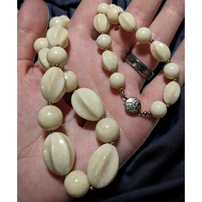 Vintage Cream Beaded Necklace