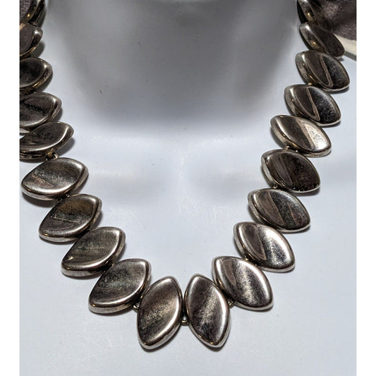 Vintage Modernist Silver Concave Leaf Link Necklace