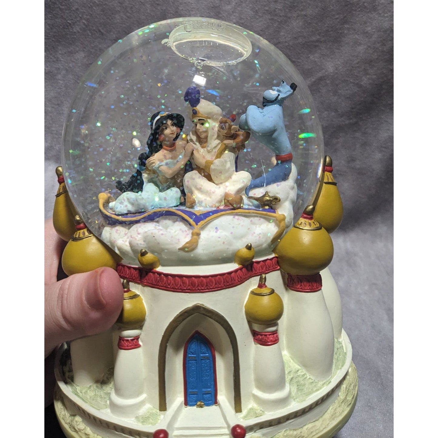Vintage Aladdin Music Box Snow Globe