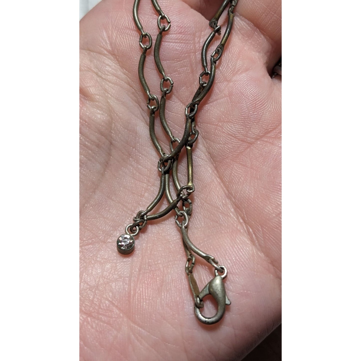 Minimalist Rhinestone Curved Bar Necklace