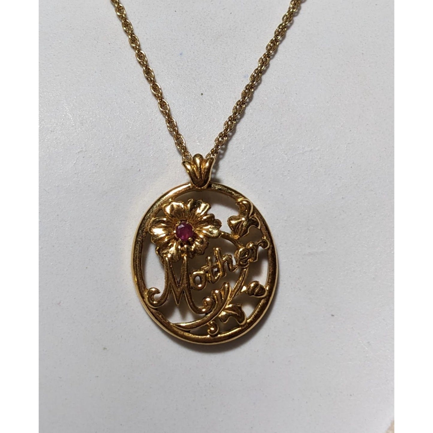 Vintage Avon Mother Floral Pendant Necklace