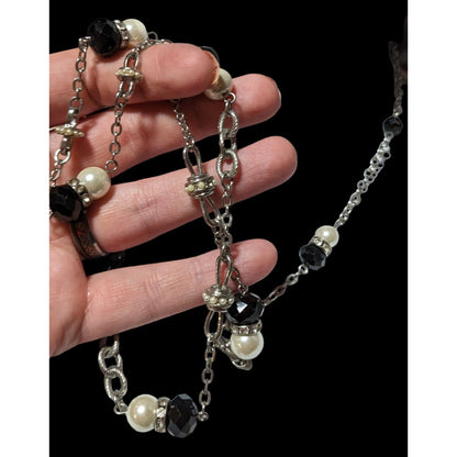 White House Black Market Pearl Black Glass Chain Necklace