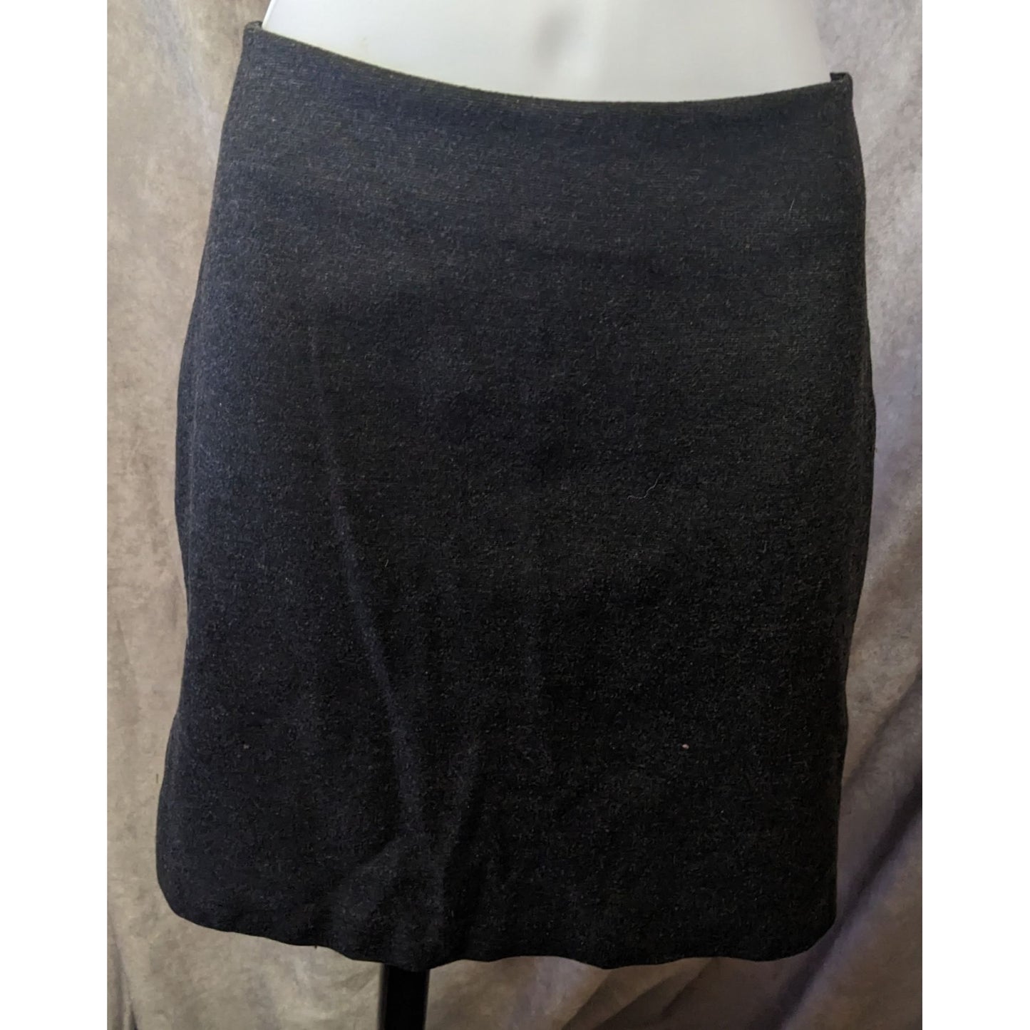 New York & Company Grey Mini Skirt