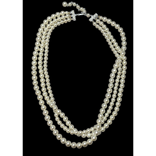 Vintage Japan Faux Pearl Necklace