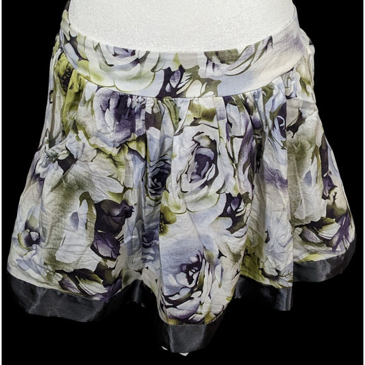 M Butterfly Cottagecore White And Green Floral Skirt