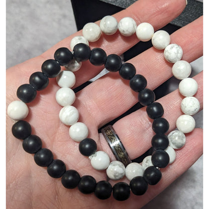 Howlite And Onyx Beaded Stretch Bracelet Set