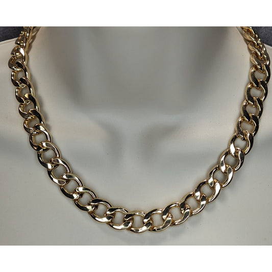 Glam Vintage Monet Gold Tone Chunky Curb Chain Necklace Statement Jewelry