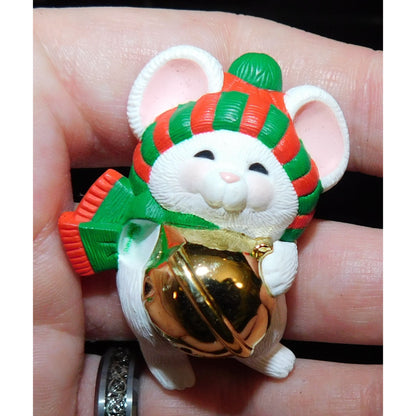 Vintage Hallmark Christmas Mouse Pin  (Missing hand)