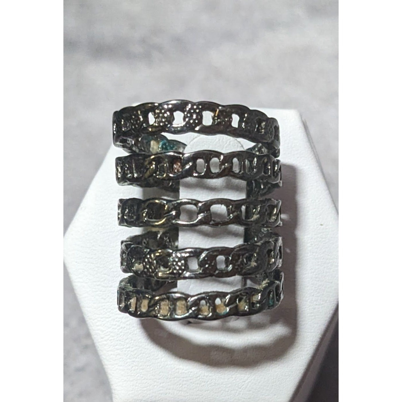 Grunge Punk Gunmetal Tone 5 Layer Chain Style Ring Size 5 1/2