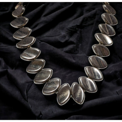 Vintage Modernist Silver Concave Leaf Link Necklace