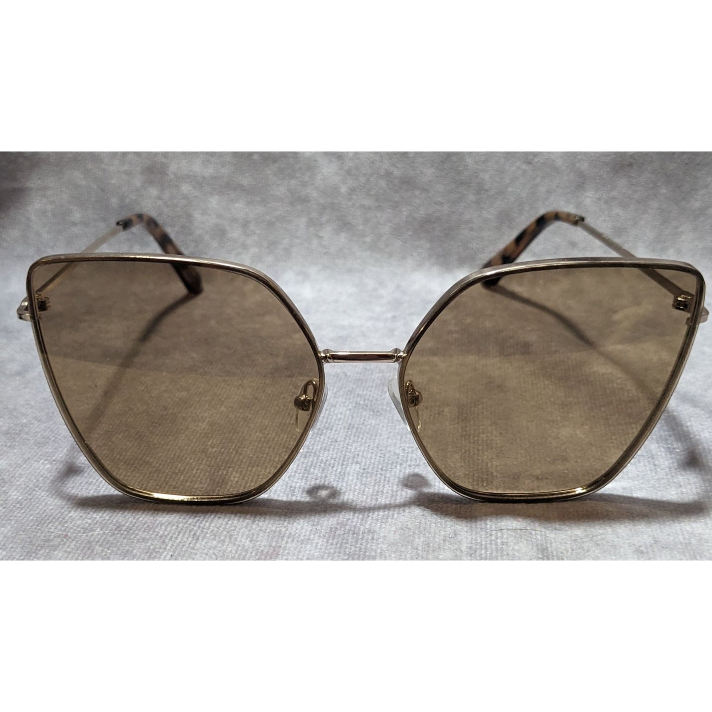 Retro Oversized Cateye Tortoise Sunglasses