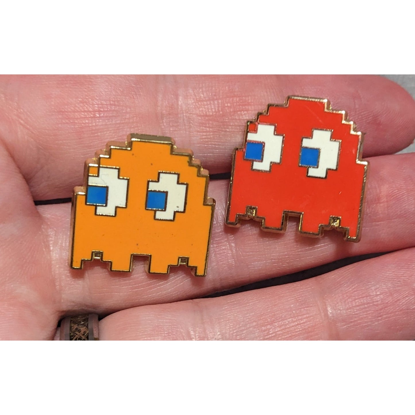 Retro Pac-Man Enamel Pins (2)