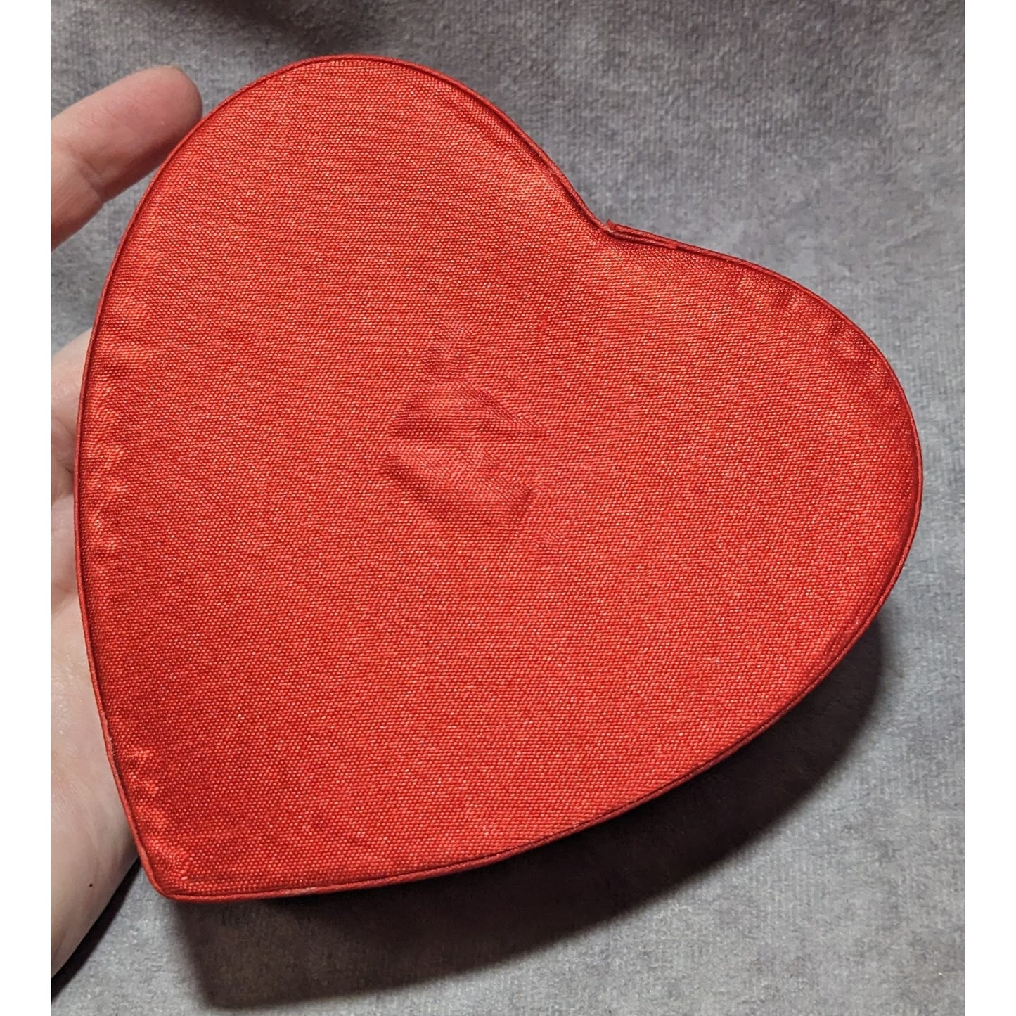Embroidered Valentine Heart Gift Box