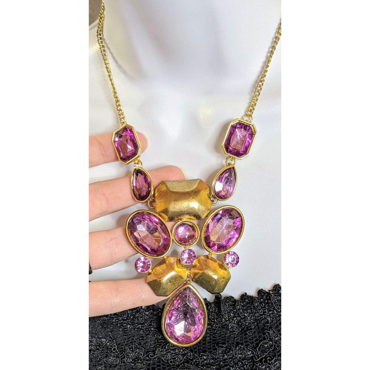 Vintage Glam Purpled Gemmed Gold-Tone Necklace