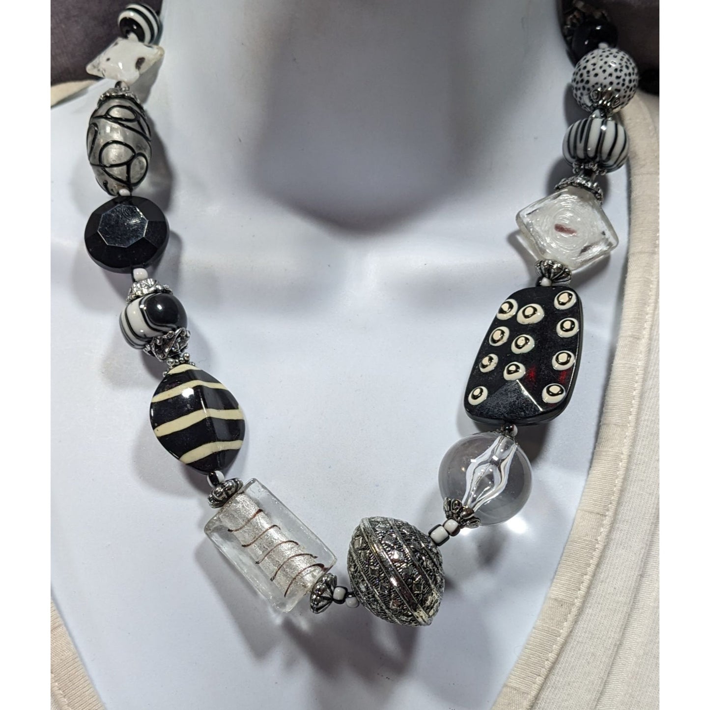 Handmade Chunky Abstract Black And White Glass Beaded Necklace