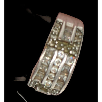 Lia Sophia Grandeur Ring Size 8 With Clear Crystals & Silver-Tone Band