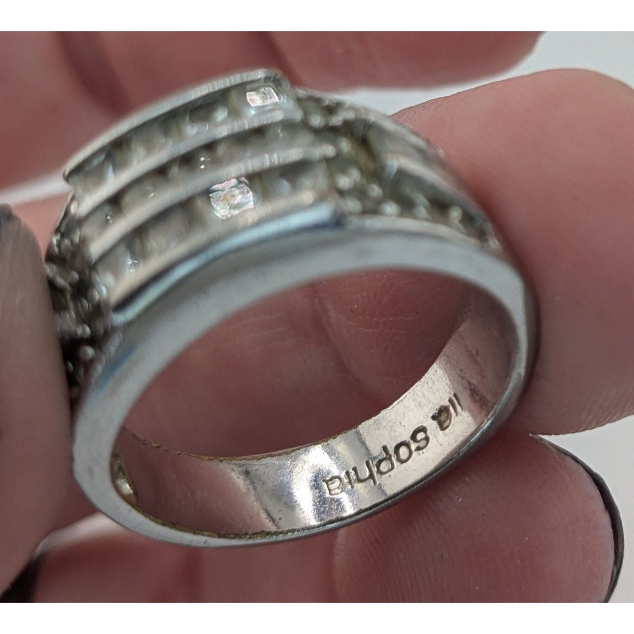 Lia Sophia Grandeur Ring Size 8 With Clear Crystals & Silver-Tone Band
