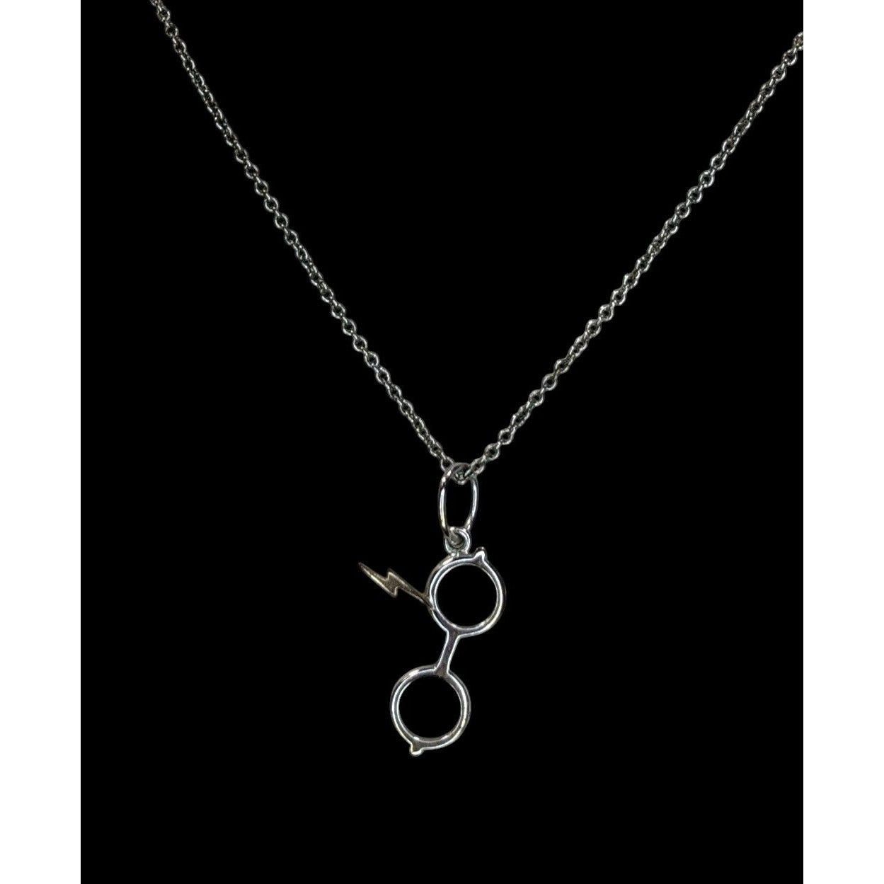 Geek Origami Owl x Harry Potter Glasses Lightning Bolt Pendant Necklace