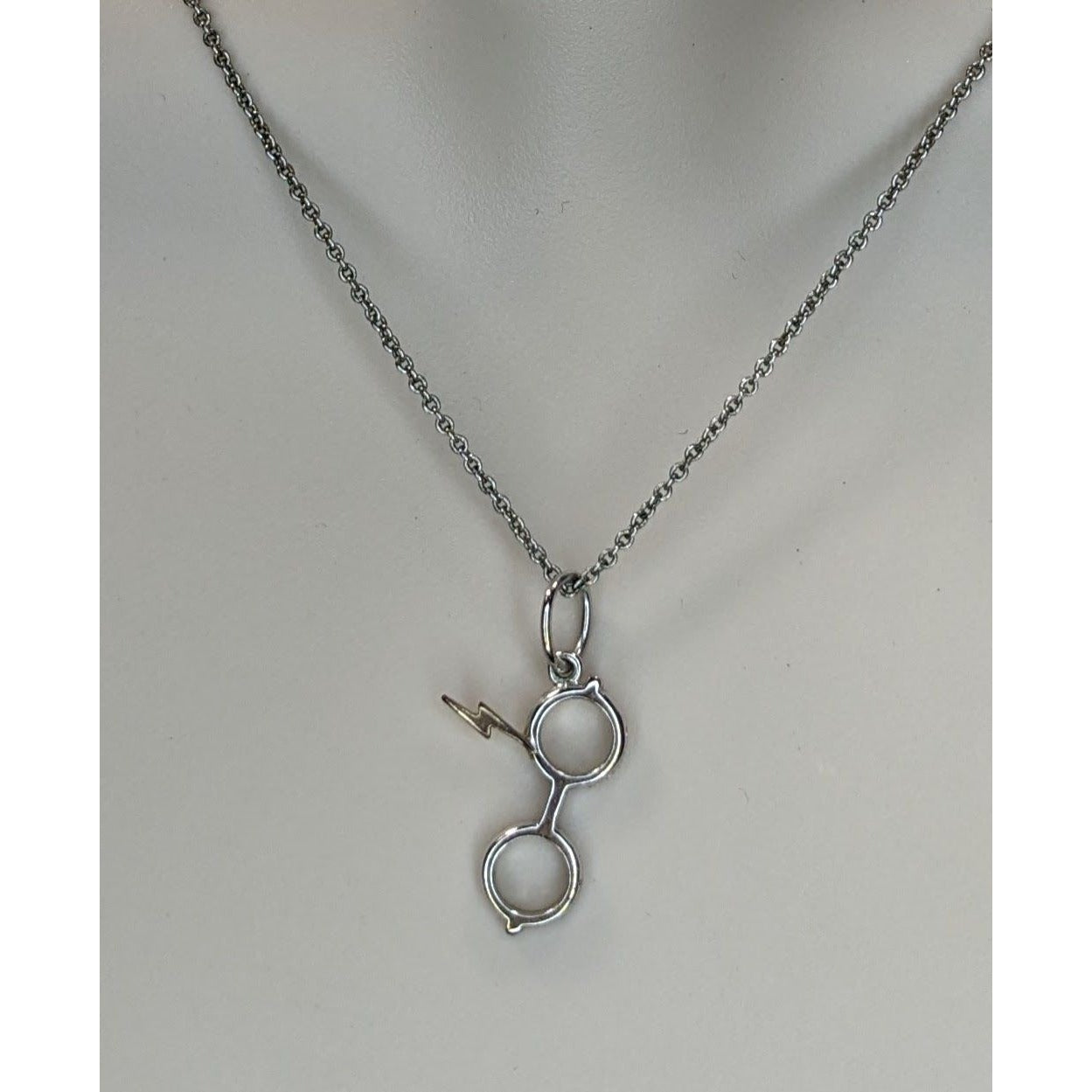 Geek Origami Owl x Harry Potter Glasses Lightning Bolt Pendant Necklace