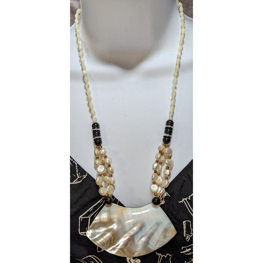 Vintage Mermaidcore Mother Of Pearl & Beaded Statement Necklace