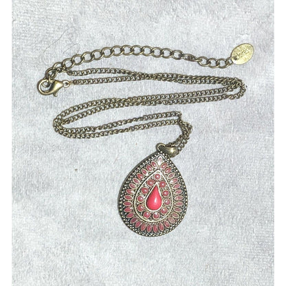 Vintage-Inspired Bohemian Teardrop Pendant Necklace