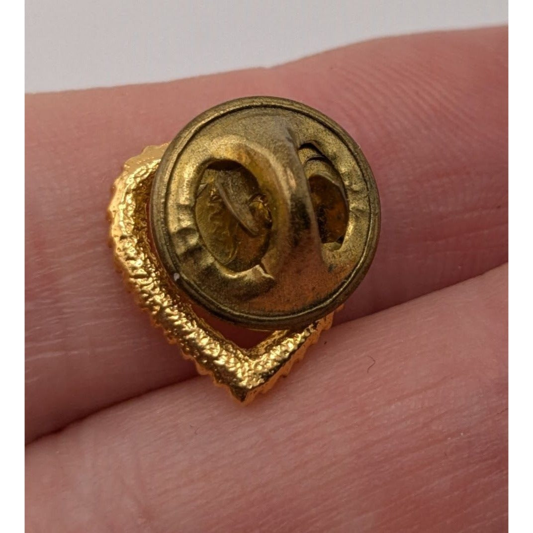 Vintage Gold Tone Open Heart Lapel Pin Romantic Love Brooch