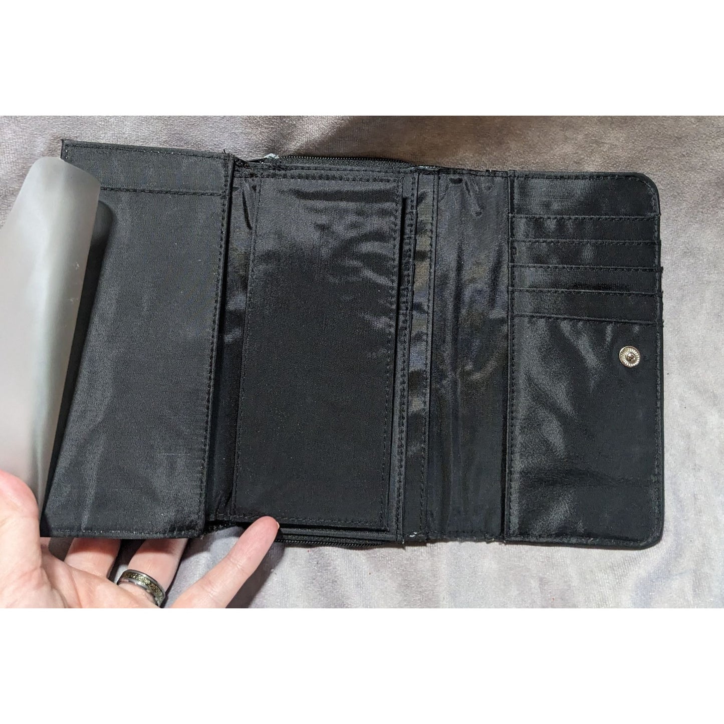 Black Trifold Wallet