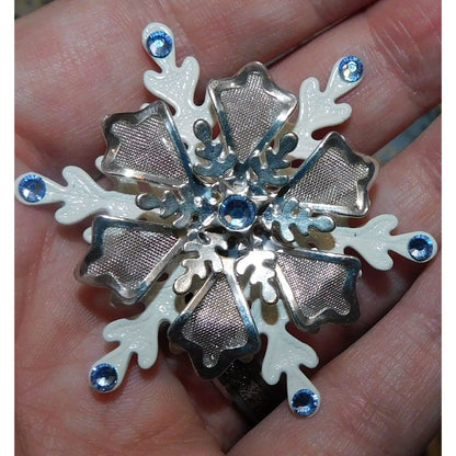Vintage Winter Snowflake Brooch White And Silver Tone With Blue Rhinestones
