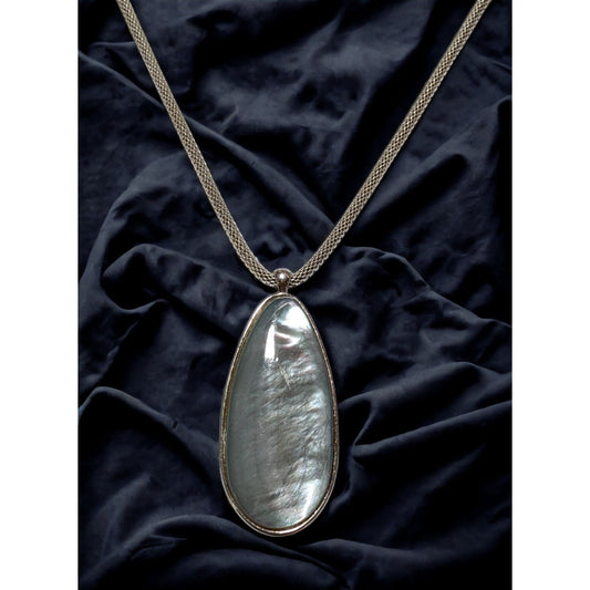 Silver Shell Pendant Necklace