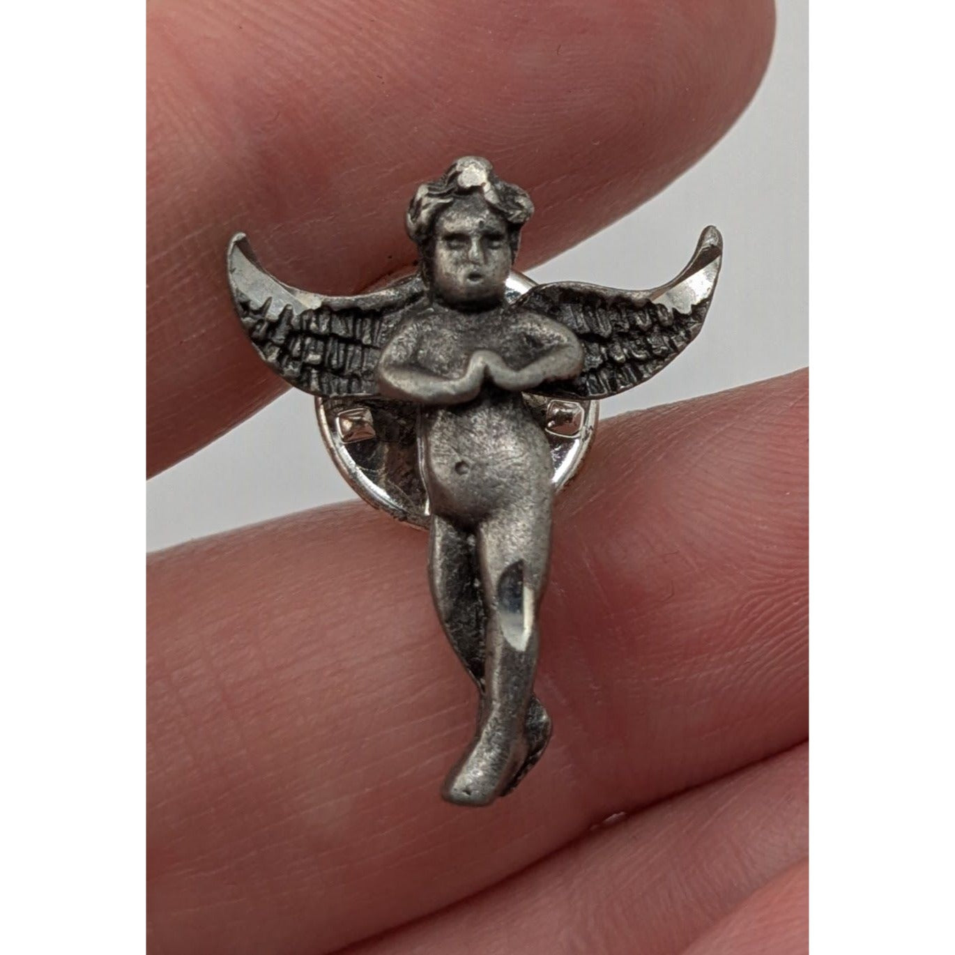 Vintage Silver Tone Praying Cherub Angel Lapel Pin Heavenly Religious Brooch