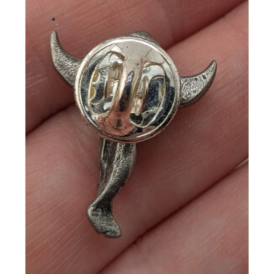 Vintage Silver Tone Praying Cherub Angel Lapel Pin Heavenly Religious Brooch
