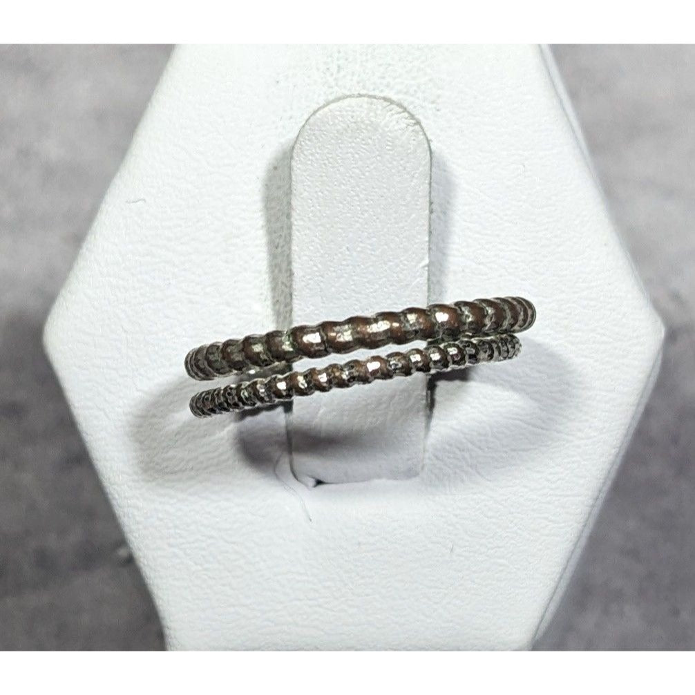 Casual Textured Silver Tone Fashion Ring Set Size 7 (2)