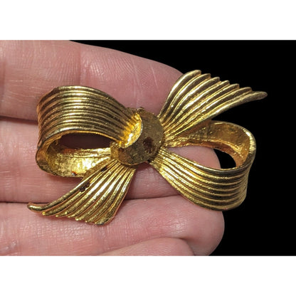 Vintage Bow Shaped Gold Tone Metal Brooch