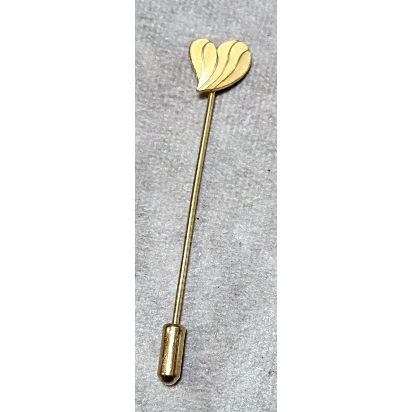 Vintage Gold Tone And Cream Enamel Heart Stick Pin