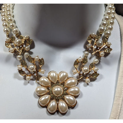 Elegant Glam Floral Faux Pearl And Rhinestone Necklace