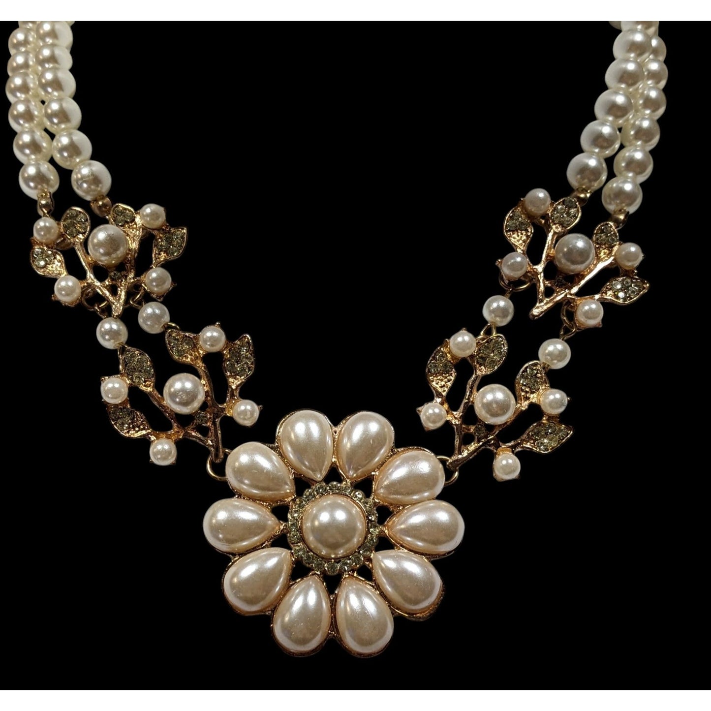 Elegant Glam Floral Faux Pearl And Rhinestone Necklace