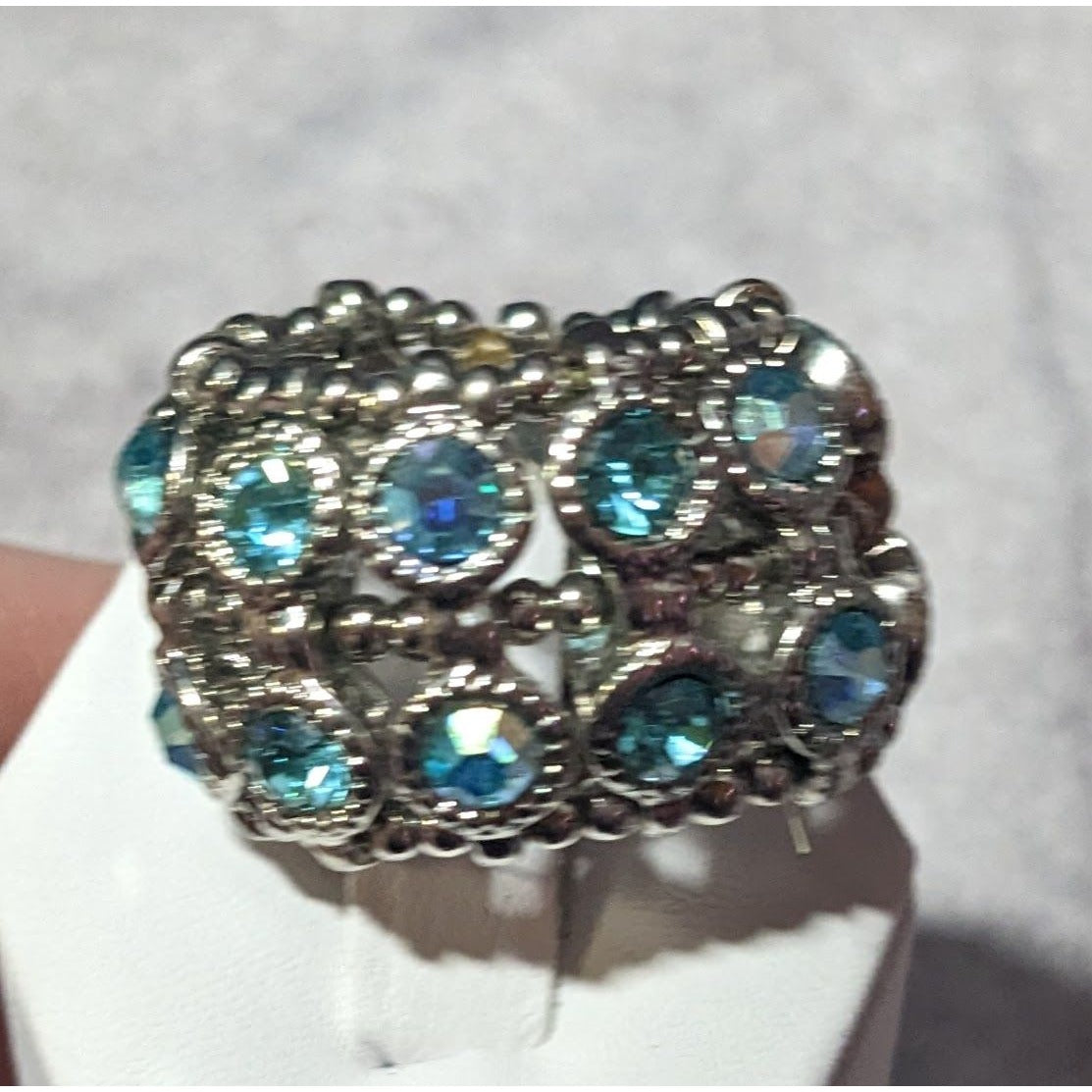 Chunky Glam Blue Rhinestone Silver Tone Stretch Ring Size 7