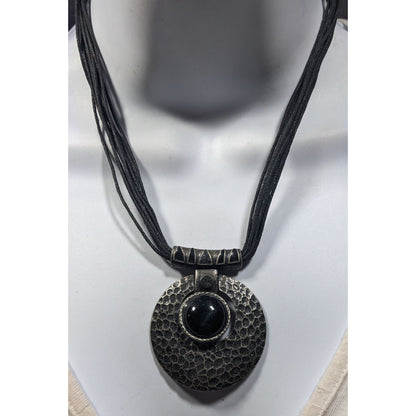 Brutalist Hammered Articulated Pendant Necklace With Rhinestone Accent