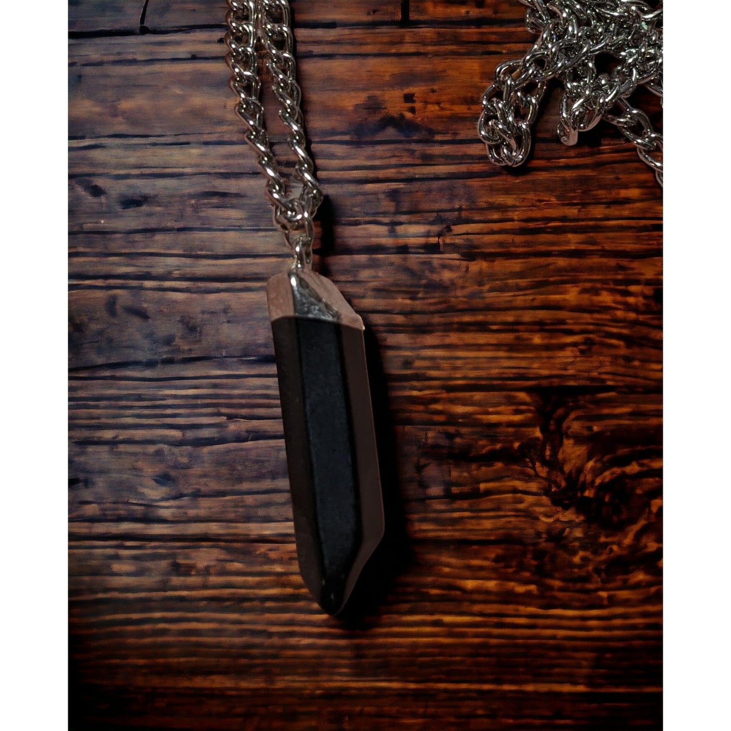 Black Pillar Pendant Necklace