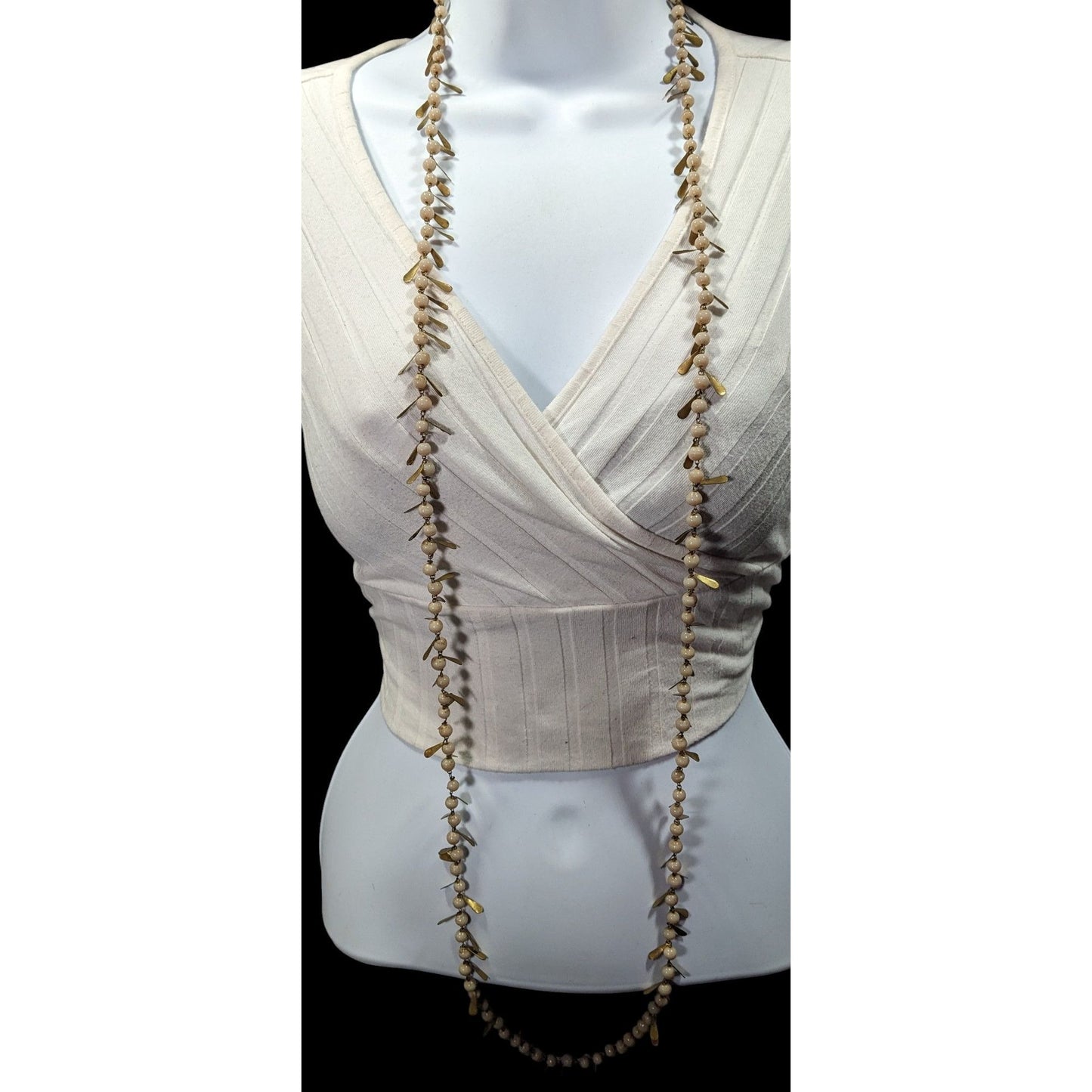 Vintage Unique Cream And Gold Tone Beaded Fringe Necklace