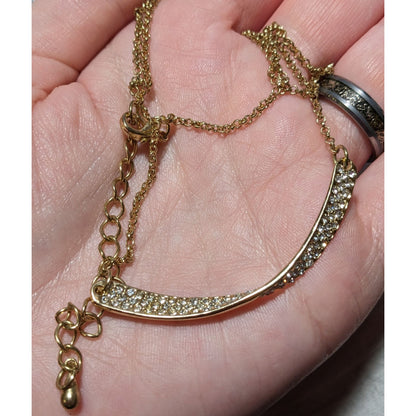 Sparkly Glam Gold Rhinestone Twisted Bar Necklace