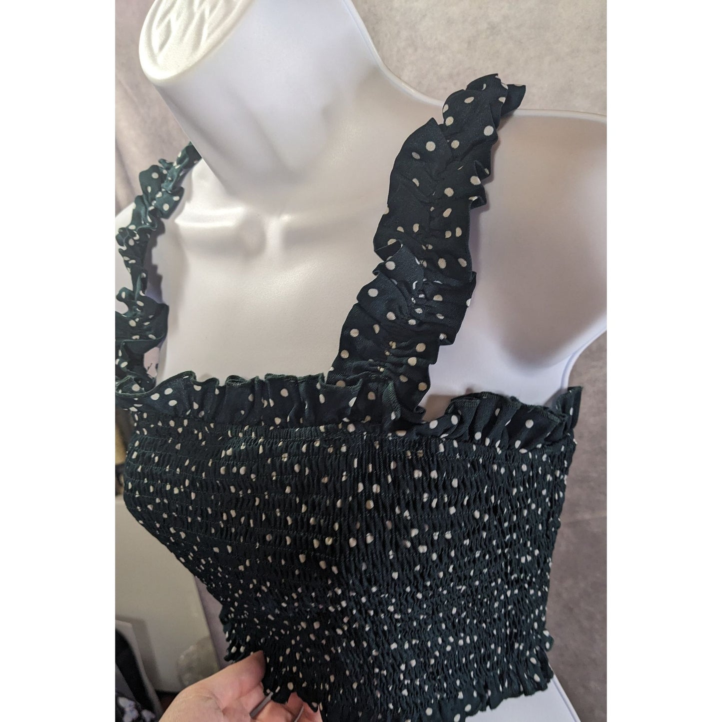 Summer Festival Green Polka Dot Smocked Crop Top With Ruffle Straps Stretchy Size 2XL