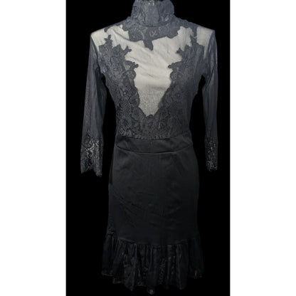 HAH Gothic Floral Lace Open Back Dress With Bow Accent Size Medium