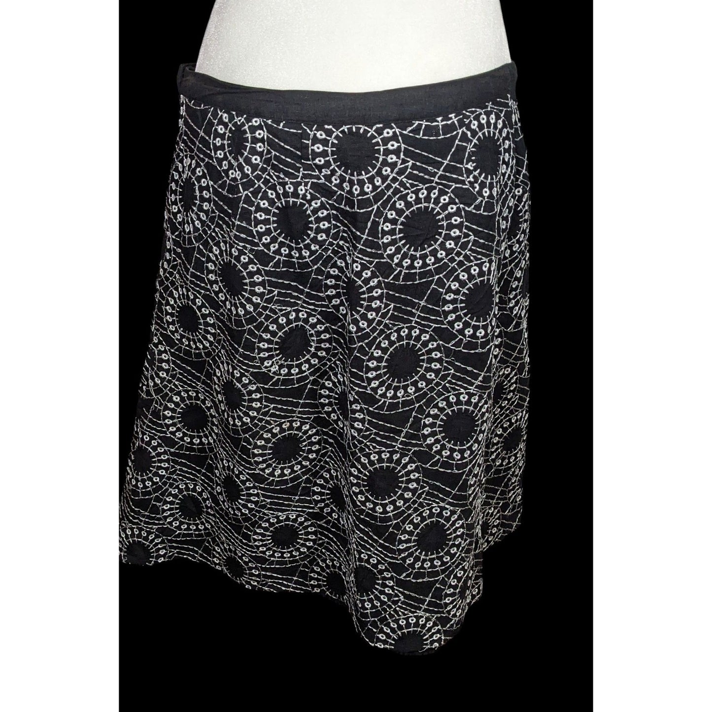 Edward Bohemian Black And White Embroidered Skirt