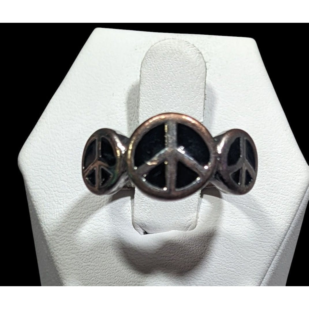 90s Style Triple Peace Sign Black And Silver Tone Enamel Filled Ring Size 7 1/2