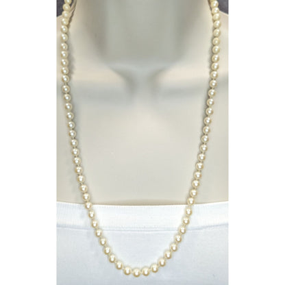 Cream Faux Pearl Necklace Vintage Classic Single Strand Imitation Pearl Jewelry
