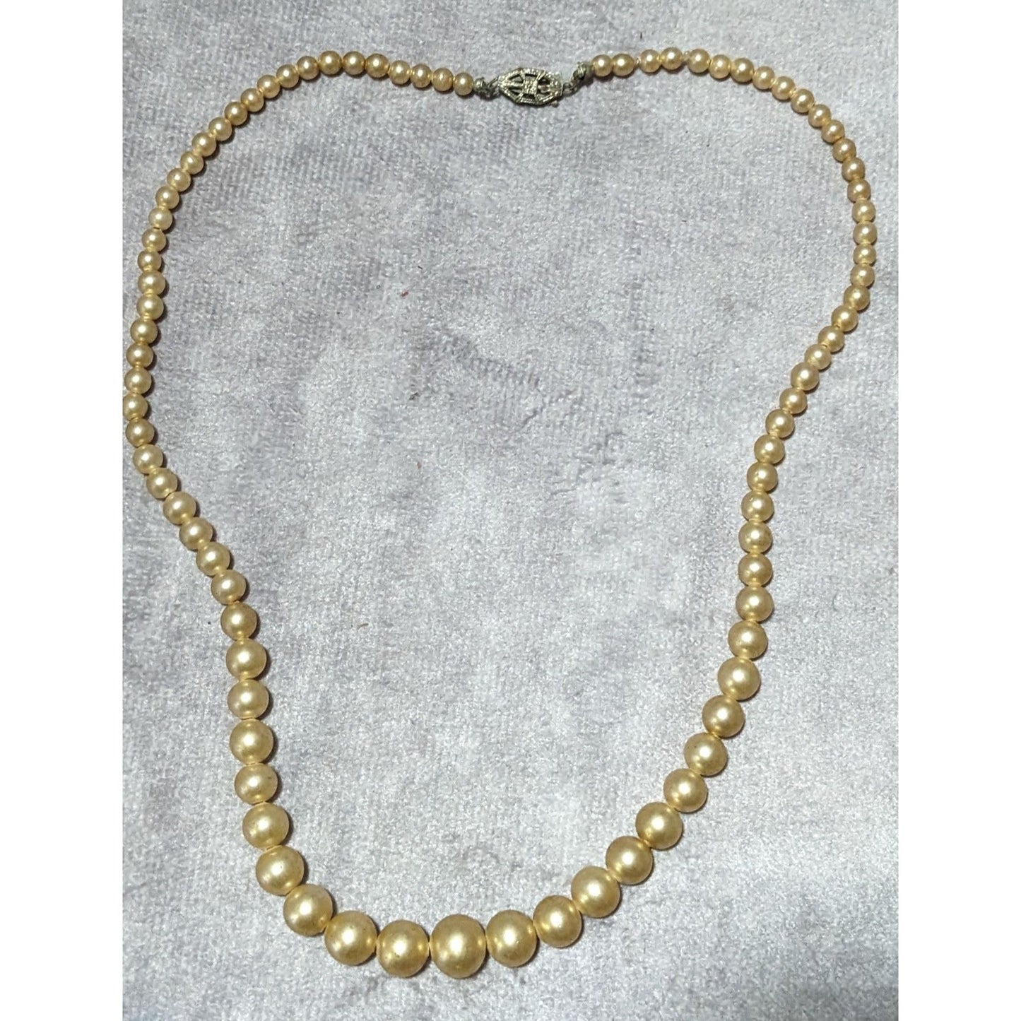 Vintage Gold Graduated Faux Pearl Necklace