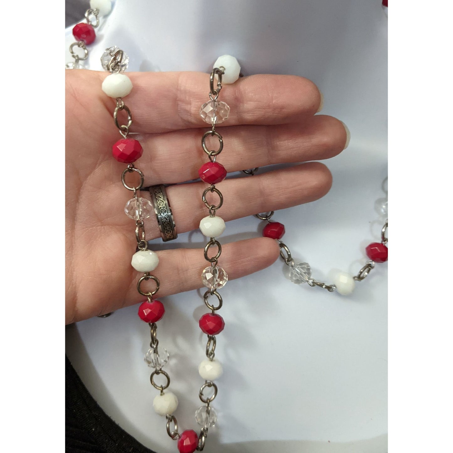 Red White And Clear Faceted Bead Necklace