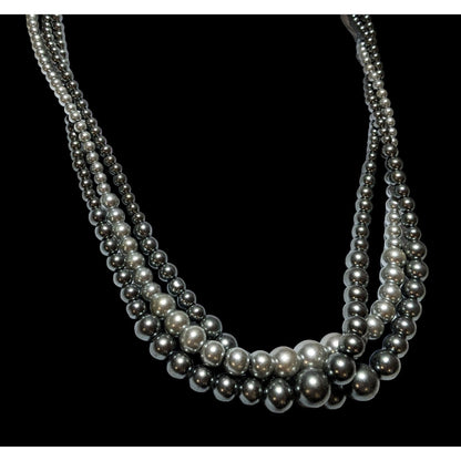 Silver Twisted Pearl Necklace