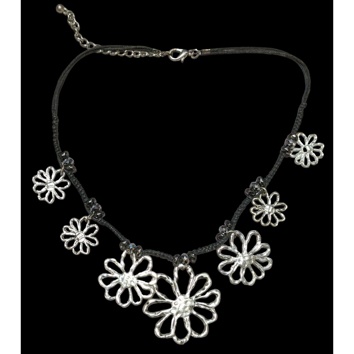 Retro Silver Open Flower Statement Necklace